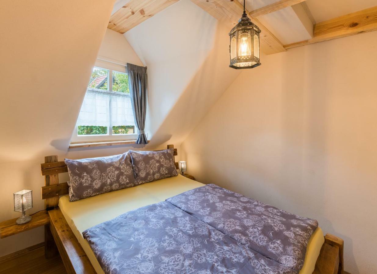 Adelinenhof - Ferienapartments, Fasten, Wellness & Gesundheit Burg  Bagian luar foto